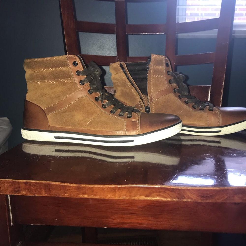 Kenneth Cole Men’s Upside Down Sneaker